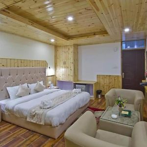Hotel Himalayan Classic, Manali